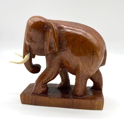 Carved Wooden Elephant Pair *Read Details