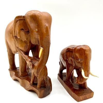 Carved Wooden Elephant Pair *Read Details