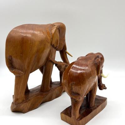 Carved Wooden Elephant Pair *Read Details