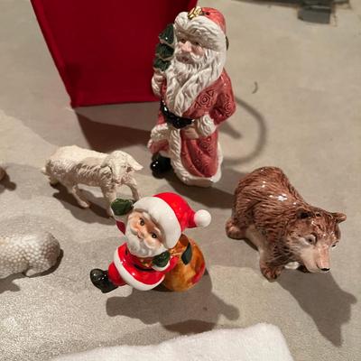 Santa Figures