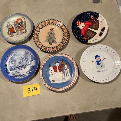Lot of Christmas Plates