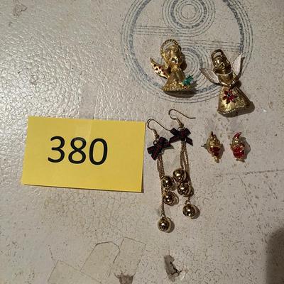 Santa Jewelry