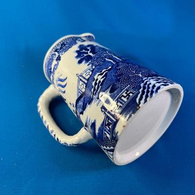 BLUE WILLOW STYLE SMALL CERAMIC PITCHER 5â€ TALL RIBBED HANDLE