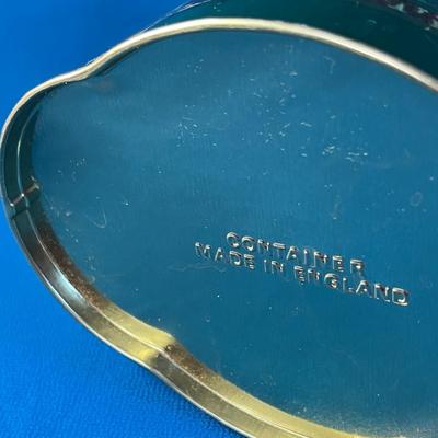 PRETTY VINTAGE CHRISTMAS TIN REPRODUCTION VICTORIAN GIRL 