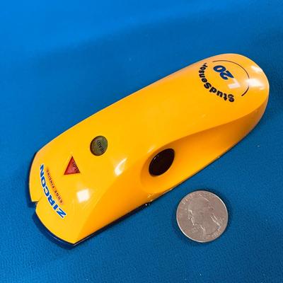 BATTERY OPERATED ZIRCON STUD SENSOR TOOL