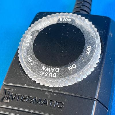 ELECTRIC HOUSEHOLD ON/OFF TIMER