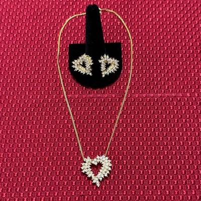 GORGEOUS MATCHING HEART SHAPED EARRINGS AND NECKLACE
