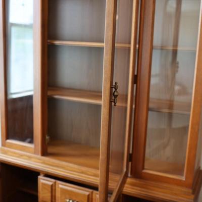 China Cabinet - 3 Drawers & 2 Cabinets