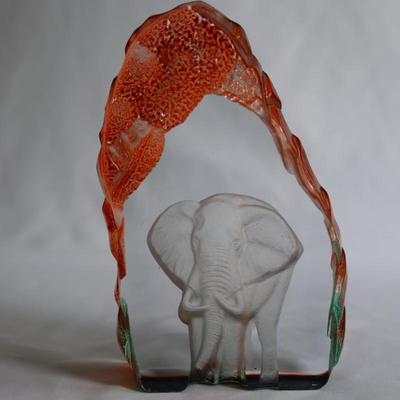Beautiful Sketched Elephant in Glass