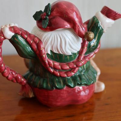 FITZ AND FLOYD Old World Christmas Elves Teapot