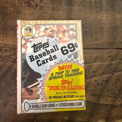 1987 Topps Baseball Cello Pack Showing Barry Binds Rookie