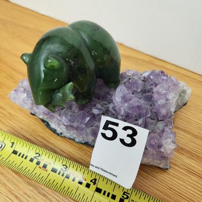 Canadian Nephrite Jade Grizzly Bear w Fish on Amethyst