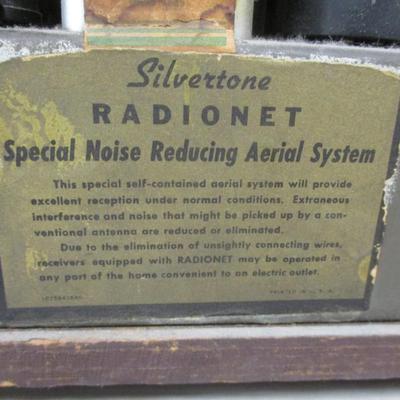 Silvertone Tube Radio