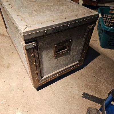 Aluminum Clad Wooden Tool Chest w/Casters  (WS2-JS)