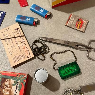 Lot of little collectibles