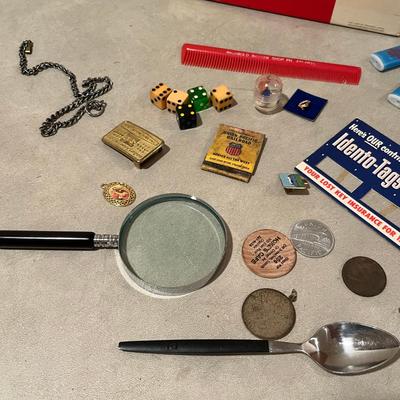 Lot of little collectibles