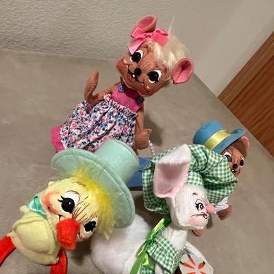 AnnaLee Doll Lot #10