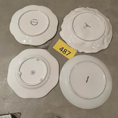 Lot of 4 Easter Plates