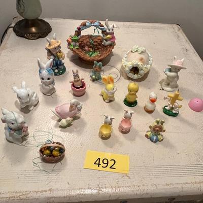 Lots of little figures Easter