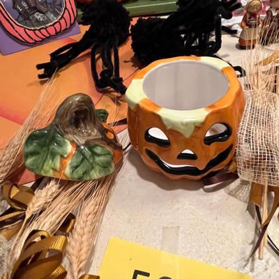 Tub of Fall Halloween Decor