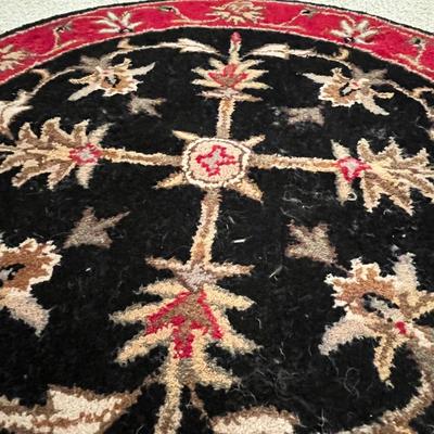Round rug