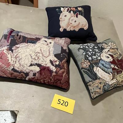 Textile Throw pillows