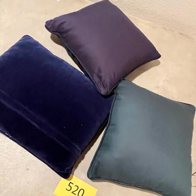 Textile Throw pillows