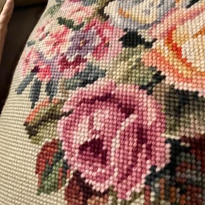 3 Floral Throw pillows