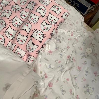Assorted sheets