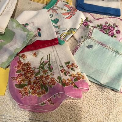 Lot of vintage hankies & gloves