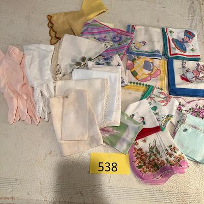 Lot of vintage hankies & gloves