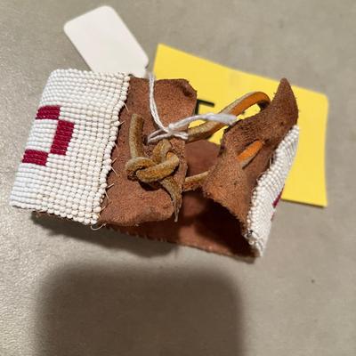 Beaded Ketoh Bow Guard