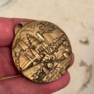 Medallion lot