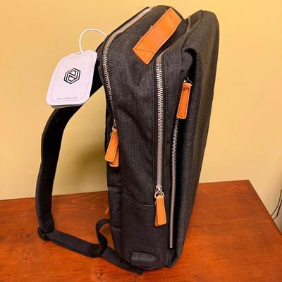 New w/ Tags Authentic Nordace Siena Smart Backpack