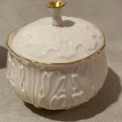 Lenox Cream & Sugar