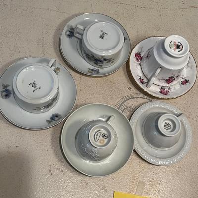 Cup & Saucer lot