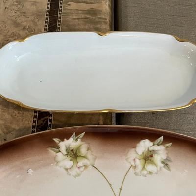 Lot of Oval plates
