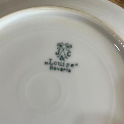 Lot of Roses dessert plates
