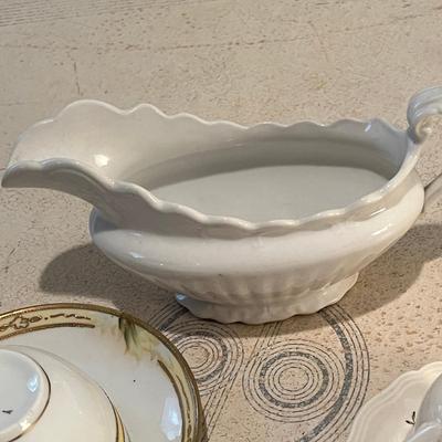 Lot of porcelain