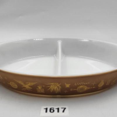 Vintage 1 1/2 Qt Pyrex Dish