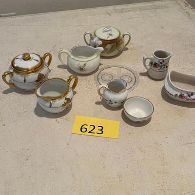 Lot of Creamers & Sugars