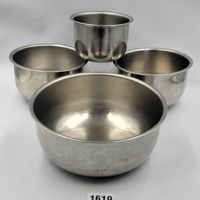 4 Pc  Mixing Bowl Set