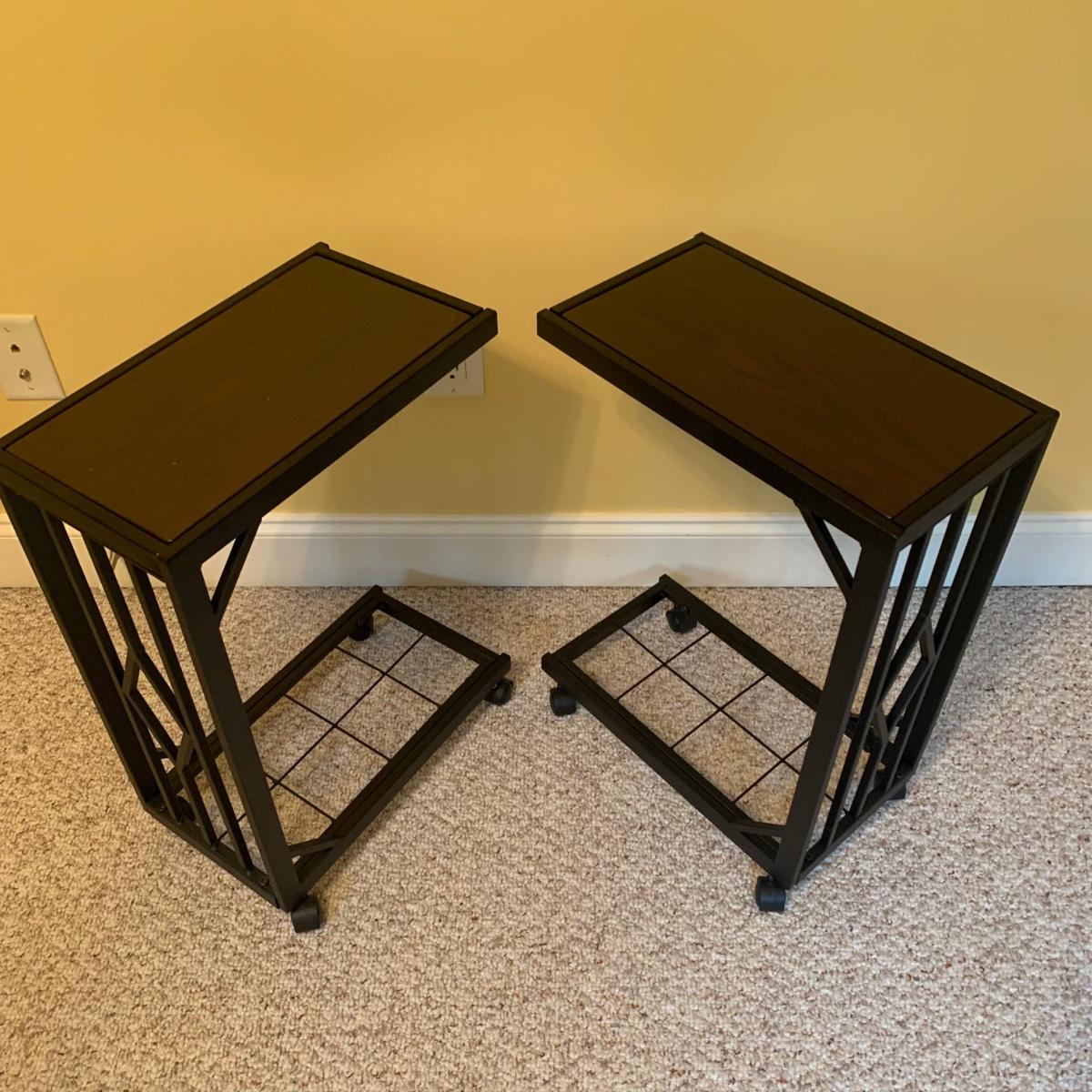 Pair of Side Tables with Casters (B1KW)