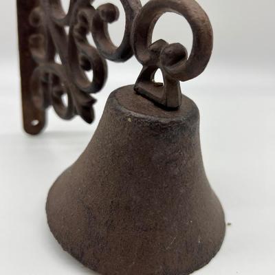 CAST IRON DINNER BELL