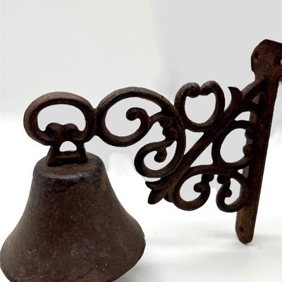 CAST IRON DINNER BELL