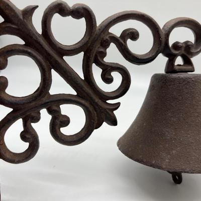 CAST IRON DINNER BELL
