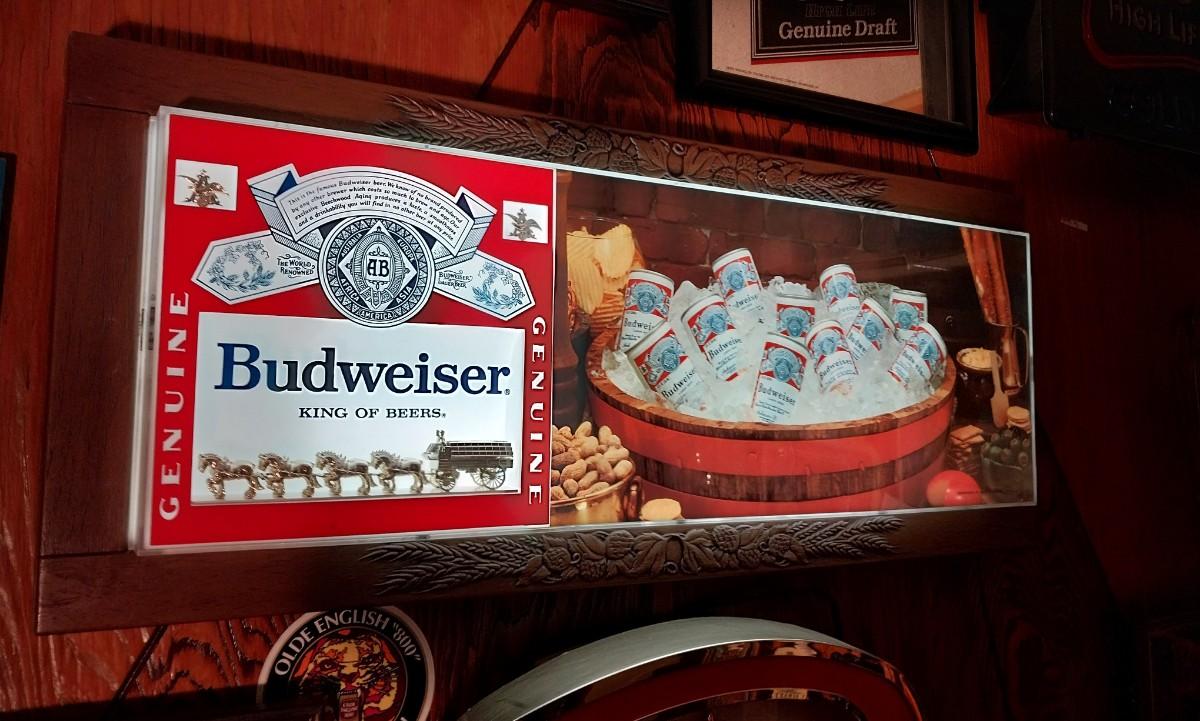 Vintage Budweiser shops Beer Sign