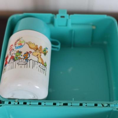 DR. SEUSS - Wubbulous World of Dr. Seuss - Vintage Plastic Lunchbox with Thermos