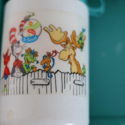 DR. SEUSS - Wubbulous World of Dr. Seuss - Vintage Plastic Lunchbox with Thermos