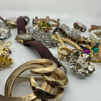 Costume Jewelry Lot 2